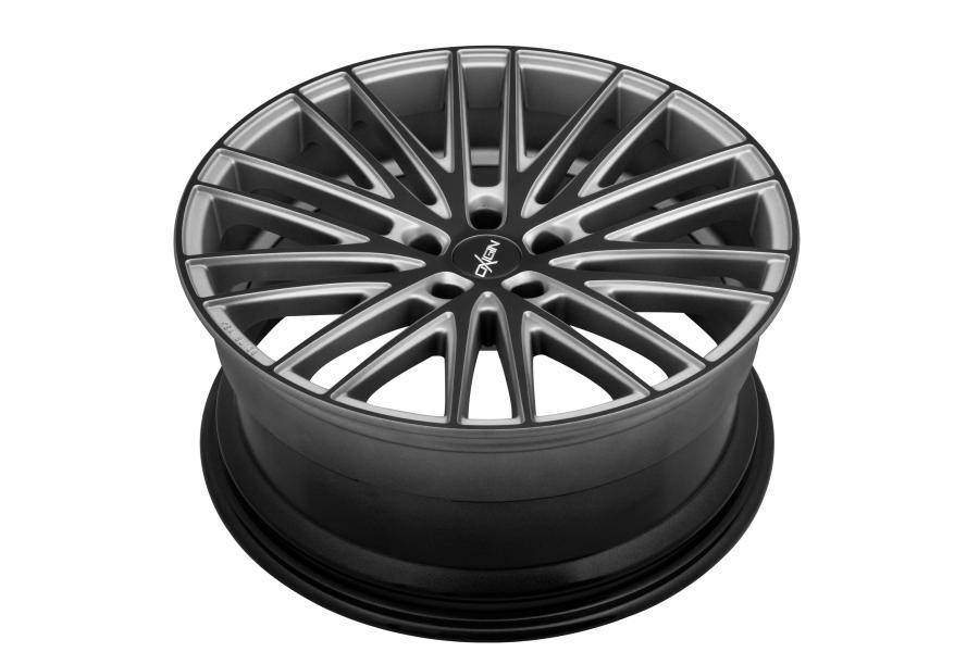  Volkswagen Golf on Oxigin Wheels 2015 года  (фото 3 из 3)